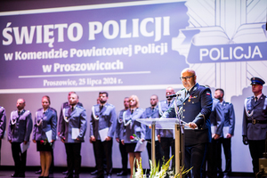 Obchody Święta Policji w Komendzie Powiatowej Policji w Proszowicach z udziałem Zastępcy Komendanta Wojewódzkiego Policji w Krakowie insp. Pawła Krauza.