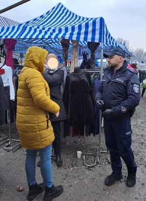 Wspólna Kampania społeczna Policji PCPR i GOPS na terenie Miasta Proszowice.