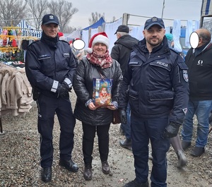 Wspólna Kampania społeczna Policji PCPR i GOPS na terenie Miasta Proszowice.