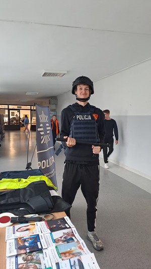 Pronacja zawodu na dniach otwartych w Zespole Szkół, w Piotrkowicach Małych