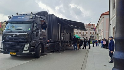 „Escape Van” - policyjny projekt edukacyjny związany z handlem ludźmi