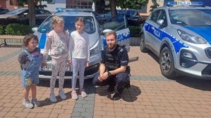 Piknik charytatywny dla Emilki z udziałem proszowickiej Policji.