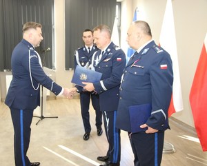 Uroczysta zbiórka z okazji zdania i objęcia obowiązków służbowych na stanowisku Komendanta Powiatowego Policji w Proszowicach