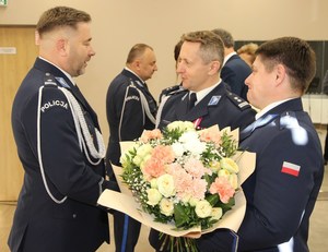Uroczysta zbiórka z okazji zdania i objęcia obowiązków służbowych na stanowisku Komendanta Powiatowego Policji w Proszowicach