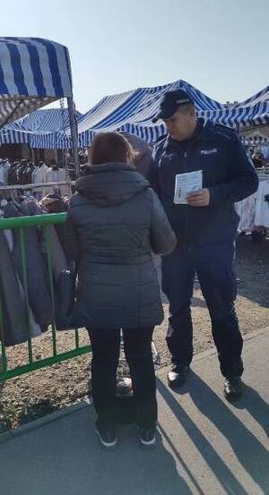 Dzielnicowi promowali projekt „Małopolski Tele-Anioł 2.0”