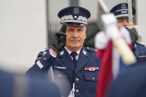 Ślubowanie nowo przyjętych policjantów.