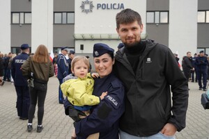 Ślubowanie nowo przyjętych policjantów.