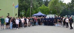 100 lat sportu w Policji. Wspólne spotkanie Policji Proszowice i Zespołu Szkół w Piotrkowicach Małych