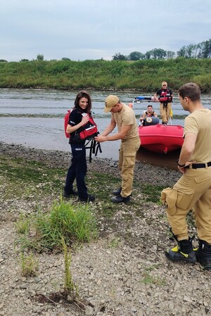 Wspólna działania nad wodą Straży Pożarnej i Policji