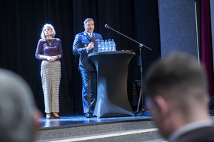 Konferencja „Gdy słowa ranią, a cisza zabija”.