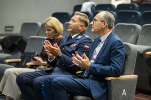 Konferencja „Gdy słowa ranią, a cisza zabija”.