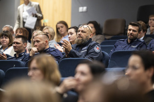 Konferencja „Gdy słowa ranią, a cisza zabija”.