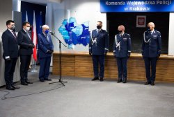 &quot;komendant wojewódzki policji, komendant główny policji i zastępca komendanta głównego podczas uroczystości&quot;