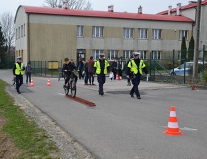 Miasteczko ruchu drogowego i tor przeszkód