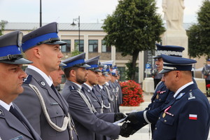 Nadanie odznaczeń i awansów na wyższe stopnie w Policji
