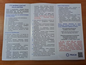 Ulotki promujące pracę w Policji